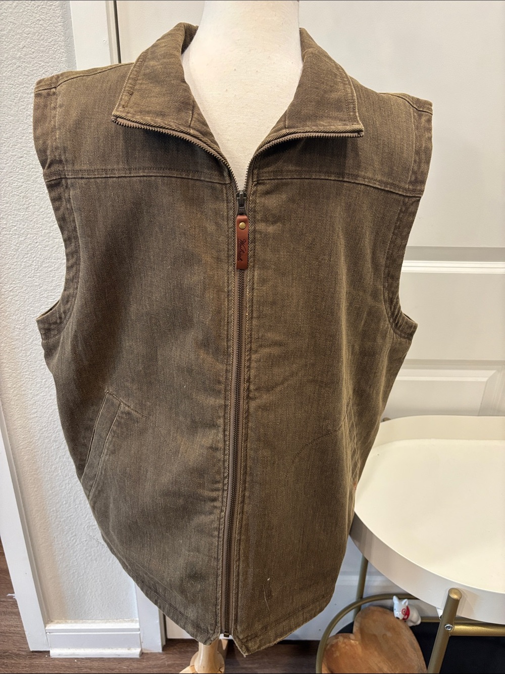 Woolrich Green Label Light Brown Vest with striped fleece lining